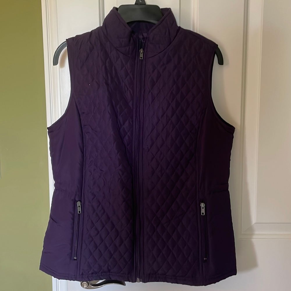 Ladies Relativity Purple Vest size M